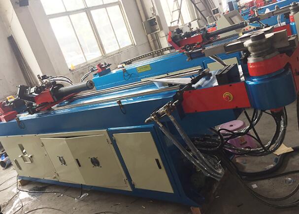 手动弯管机（单头、双头液压弯管机加工场景及应用领域）